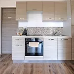 Au Des Vignes Bed & Breakfast 3*