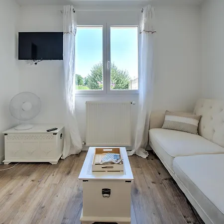 B&B Au Des Vignes 3*